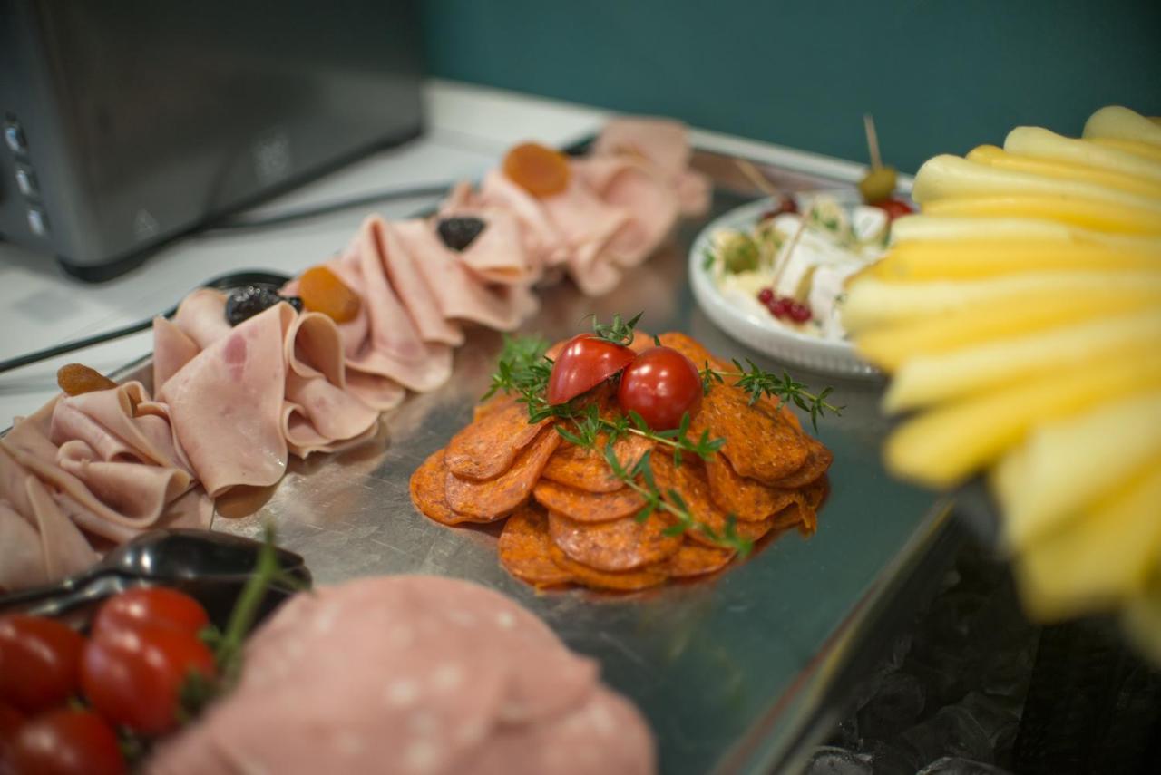 Hotel Civitas Sopron Ngoại thất bức ảnh