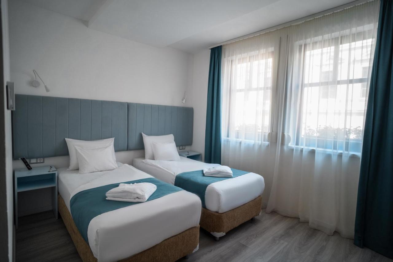Hotel Civitas Sopron Ngoại thất bức ảnh